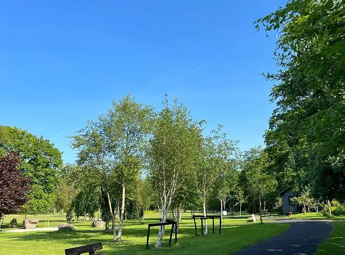 Hébergement de vacances 'maigue View' By The River *