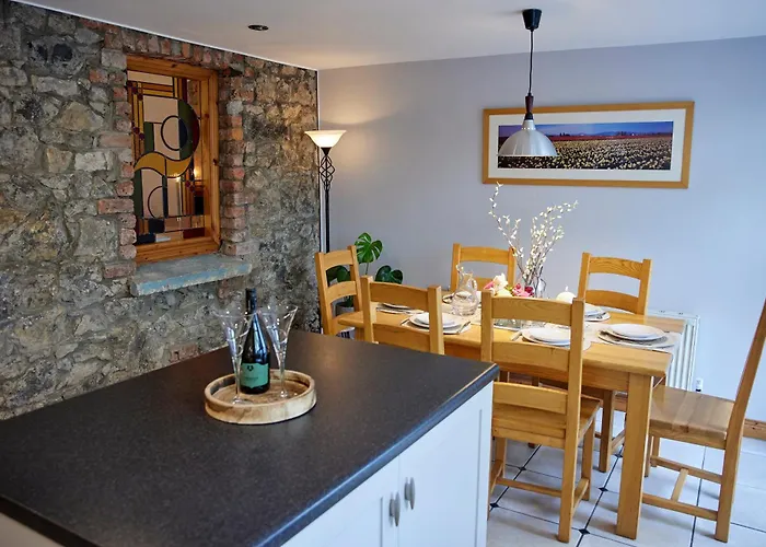 'maigue View' By The River Ferienhaus *